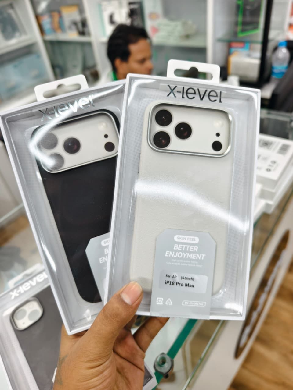 X-Level IPhone 17 pro max